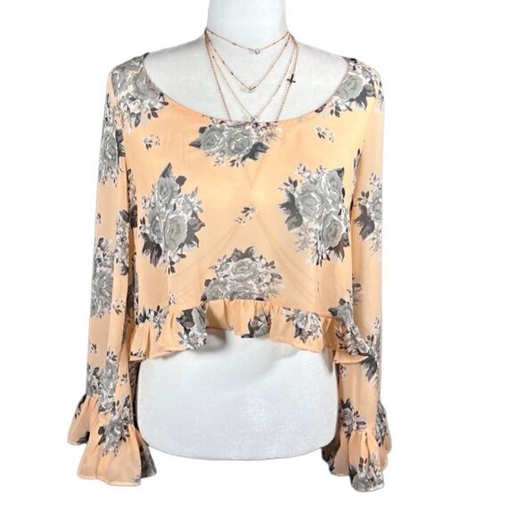 Ali & Kris bell sleeve cropped top sheer floral size medium - Picture 2 of 14